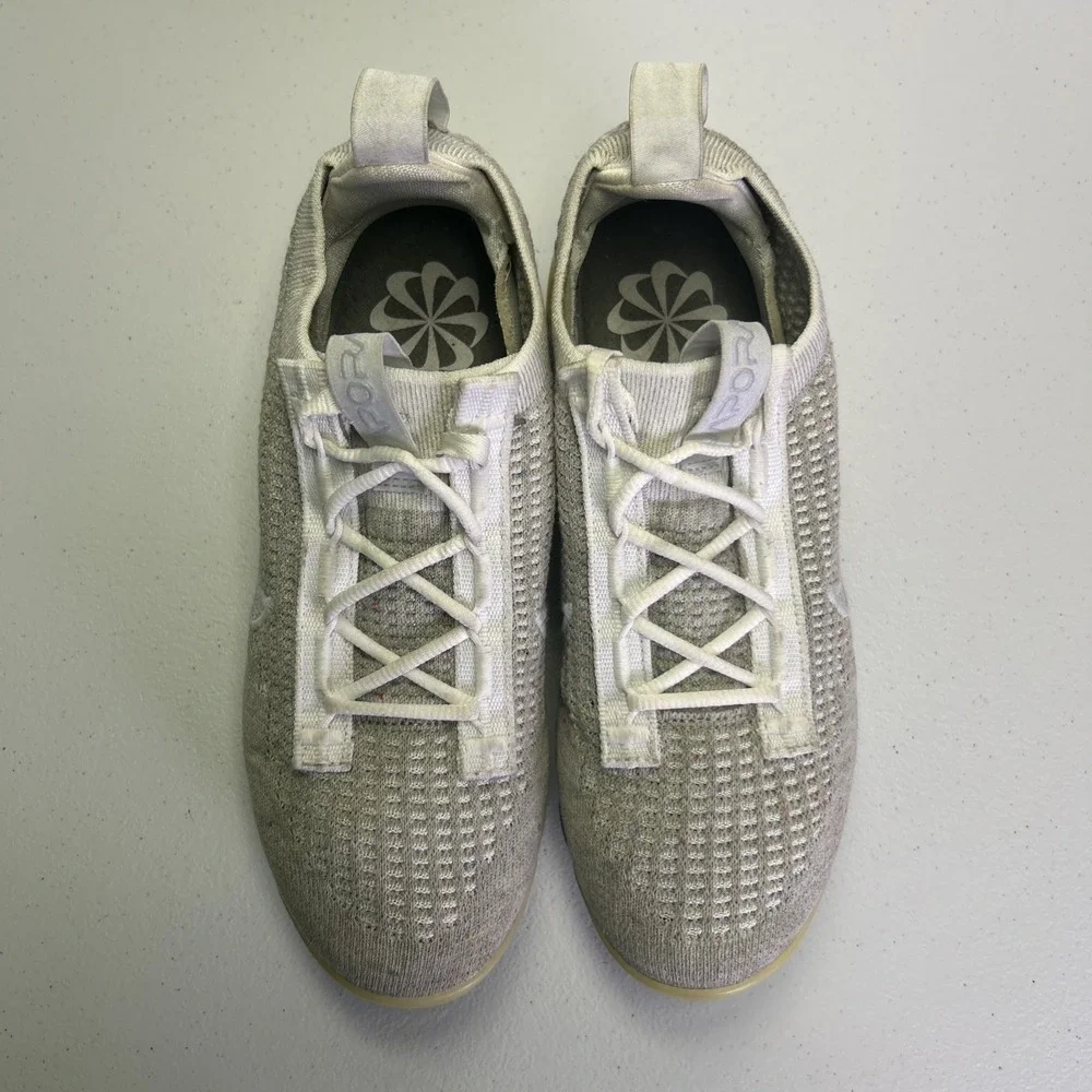 Nike Air VaporMax 2021 Flyknit White Cream Yellow DC4112-100 Women's Size 6.5